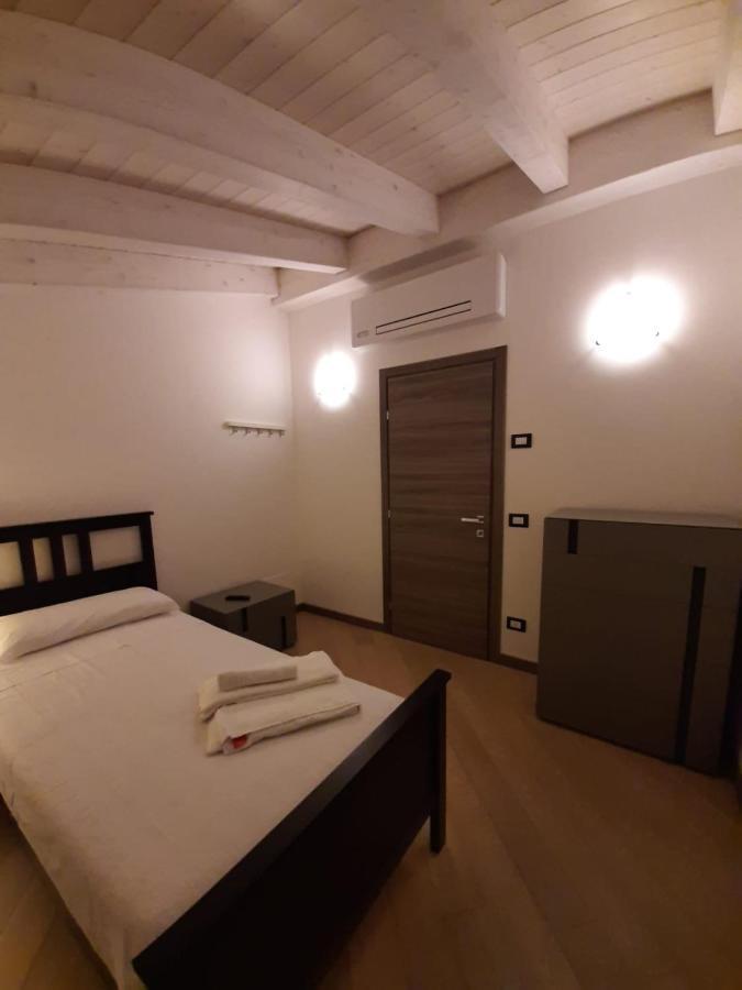 Bmp Apartment Deluxe 1 Jacuzzi Riscaldata Privata Vista Lago Di Garda Brenzone sul Garda Exteriör bild