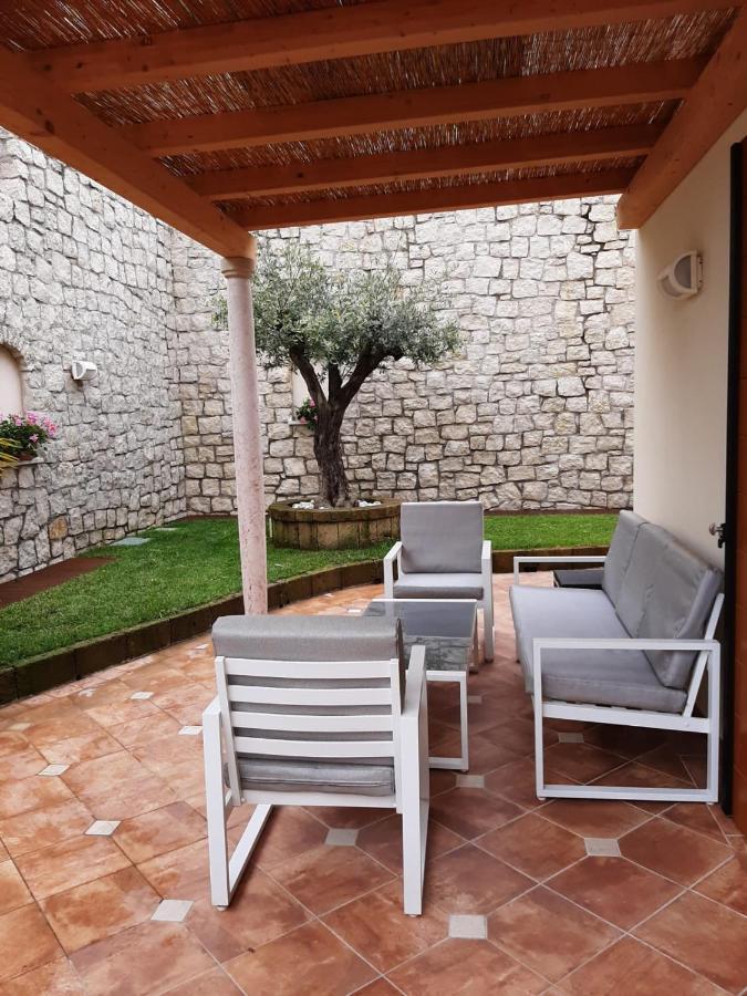Bmp Apartment Deluxe 1 Jacuzzi Riscaldata Privata Vista Lago Di Garda Brenzone sul Garda Exteriör bild