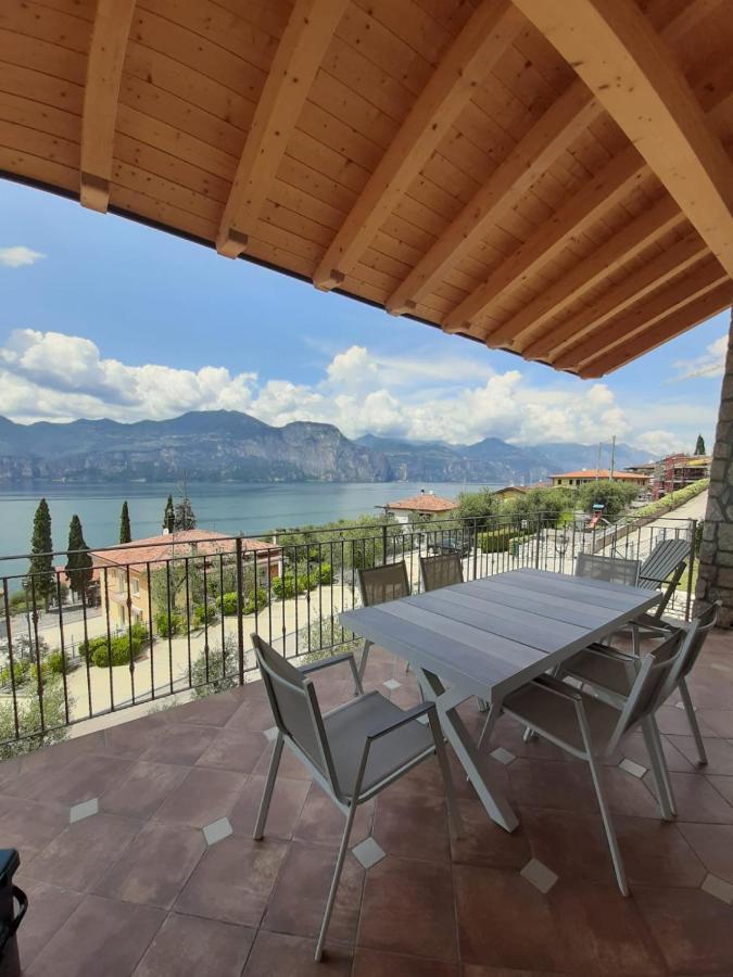 Bmp Apartment Deluxe 1 Jacuzzi Riscaldata Privata Vista Lago Di Garda Brenzone sul Garda Exteriör bild