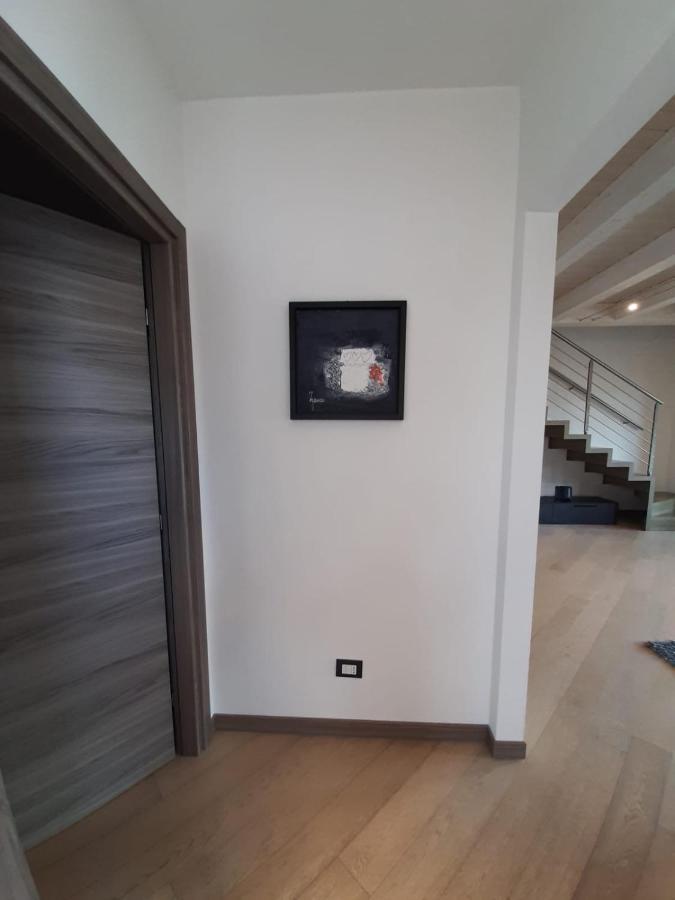 Bmp Apartment Deluxe 1 Jacuzzi Riscaldata Privata Vista Lago Di Garda Brenzone sul Garda Exteriör bild