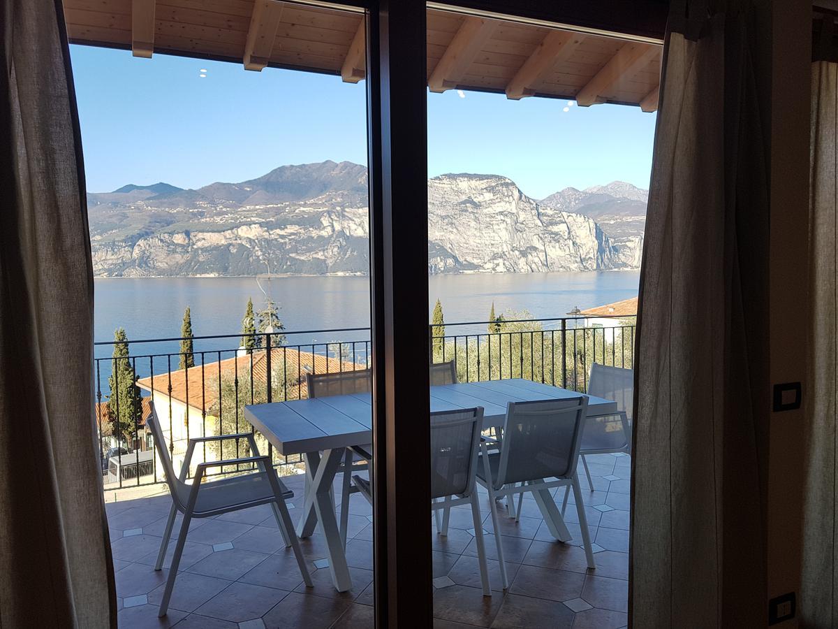 Bmp Apartment Deluxe 1 Jacuzzi Riscaldata Privata Vista Lago Di Garda Brenzone sul Garda Exteriör bild